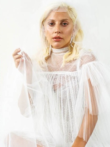 Lady-Gaga-Unretouched-CR-Fashion-Book-Bruce-Weber-14-418x560