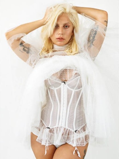 Lady-Gaga-Unretouched-CR-Fashion-Book-Bruce-Weber-16-418x560