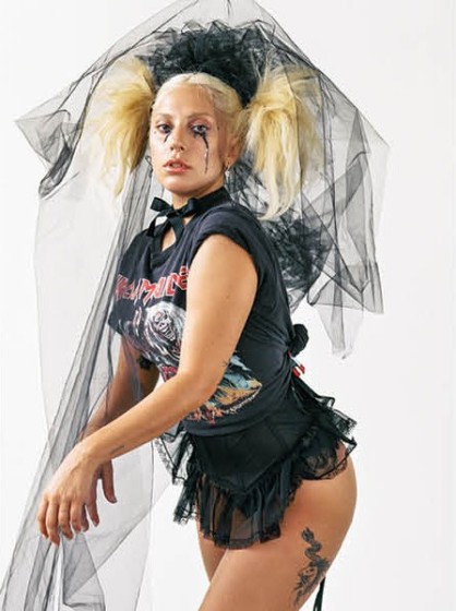 Lady-Gaga-Unretouched-CR-Fashion-Book-Bruce-Weber-17-418x560