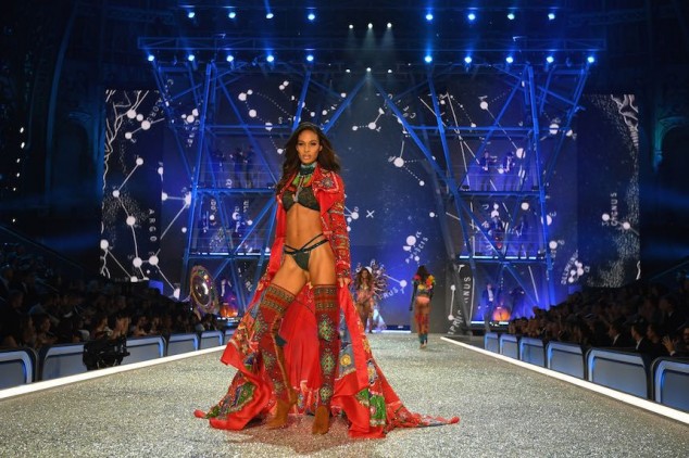 PARIS, FRANCE - NOVEMBER 30: Joan Smalls walks the runway during the 2016 Victoria's Secret Fashion Show on November 30, 2016 in Paris, France. (Photo by Dimitrios Kambouris/Getty Images for Victoria's Secret)