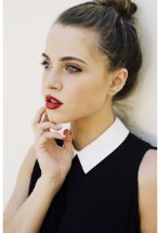 ANNE WINTERS Headshot