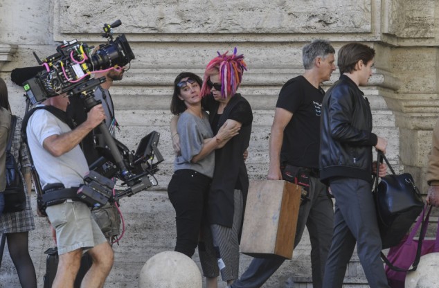 Mandatory Credit: Photo by Salvatore Laporta/IPA/REX/Shutterstock (9177649p) Lana Wachowski and Doona Bae 'Sense8' on set filming, Naples, Italy - 26 Oct 2017